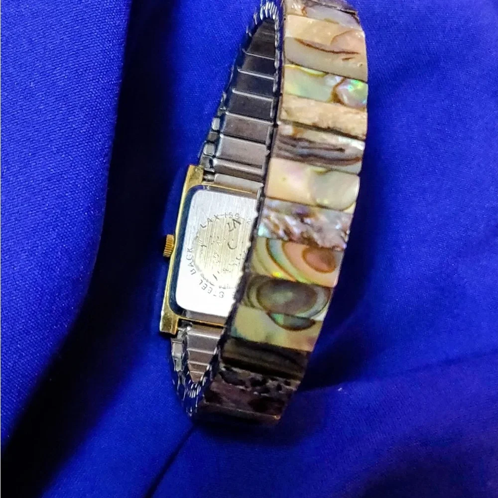 LA Express Mother of Pearl Style Women's Watch Tank Style - Picture 5 of 5
